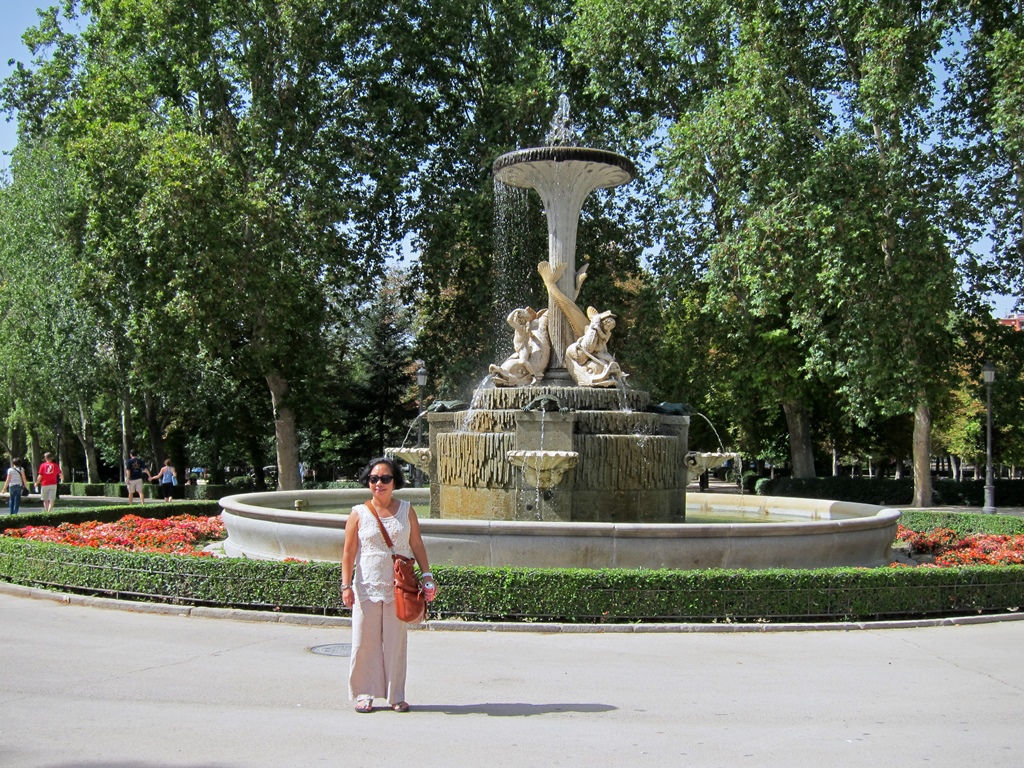 Nella and Fountain